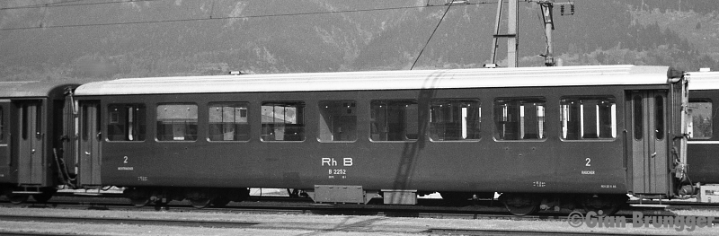 B 2252
1966 Thusis
