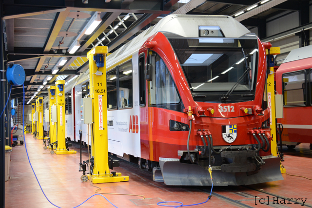 ABe 8/12 3512
16.01.2015 Neue Werbung ABB
