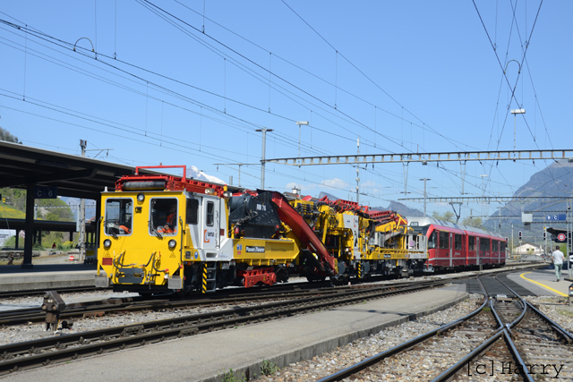 RM 76
