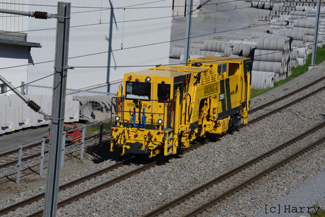 B 38 C
