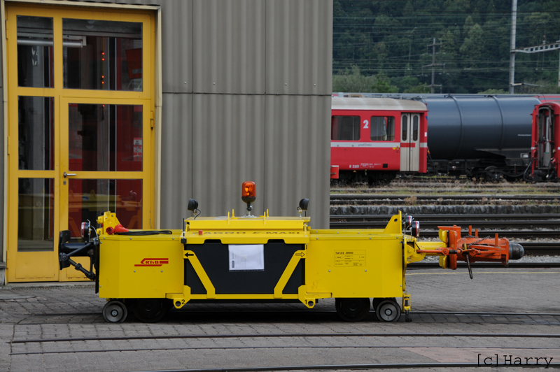 Taf 2/2 295 93
