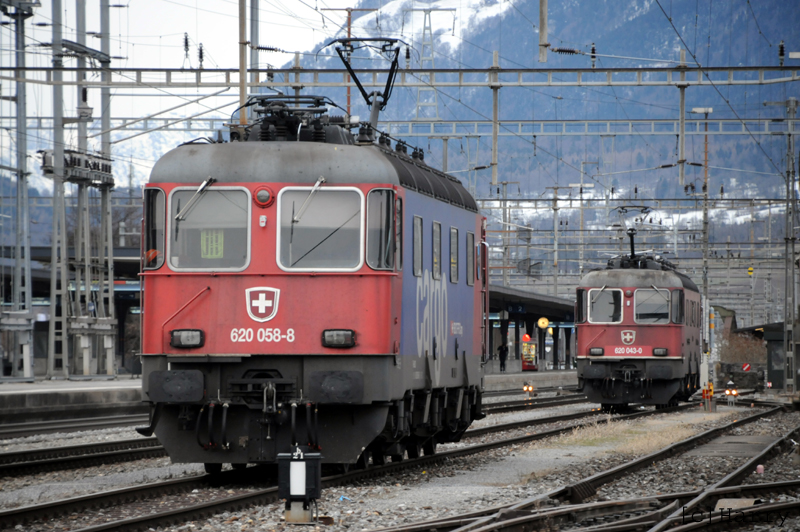 Re 6/6 620 043-0, Re 6/6 620 058-8
