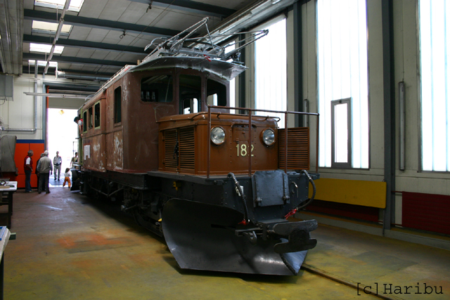 Ge 4/4 182
