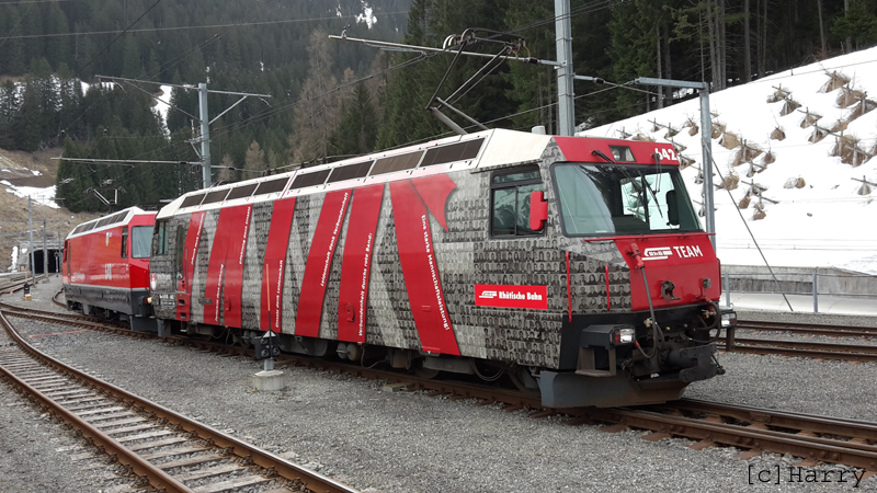 Ge 4/4 III 642 und 648
