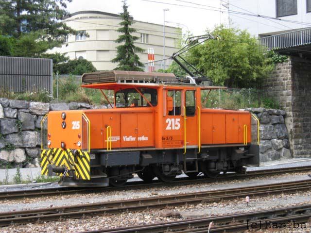Ge 3/3 215
