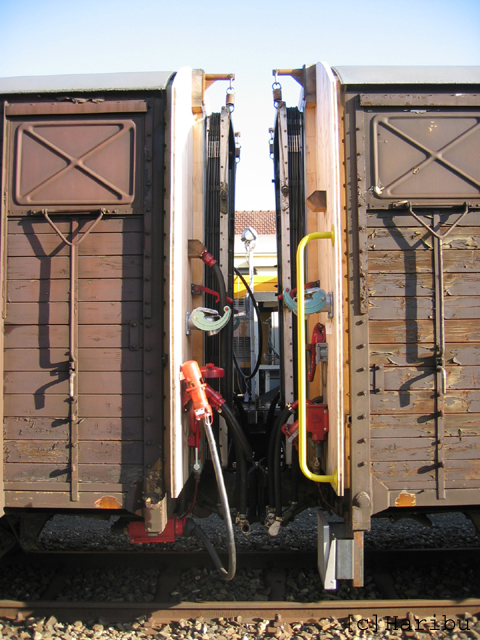 D 4071 + D 4074
