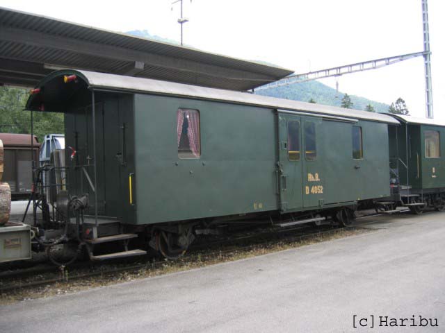 D 4052
