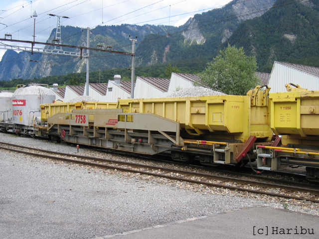 Sl 7758
Sl 7758 beladen mit Vereinamulden Y 11566 und Y 11573
