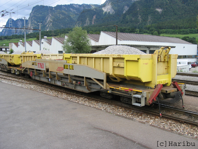 Sl 7763
Sl 7763 beladen mit Y 11557 und Y 11558
