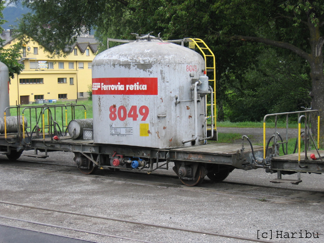 Uc 8049
