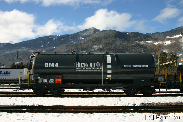 Za 8144
