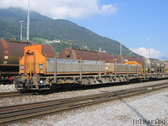 R-w 8214
