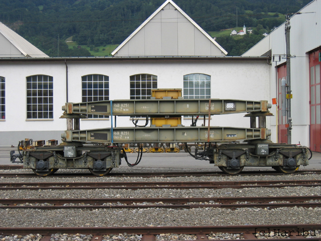 Uaa-z 8251
