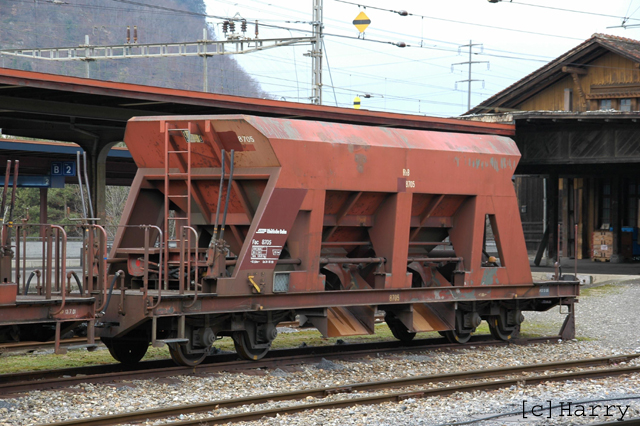 Fac 8705
