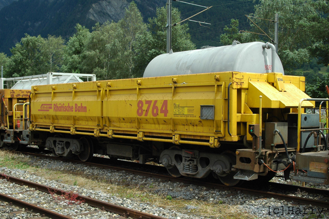 Fa-u 8764
