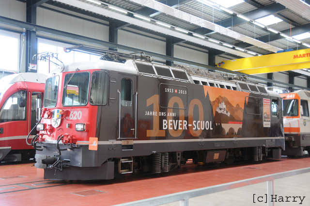 Ge 4/4 II 620
23.04.2013 Neue Werbung: "100 Jahre Bever-Scuol" 

