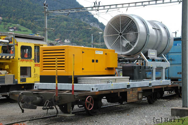 Lb 7857
