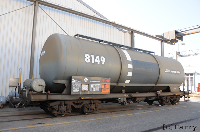 Za 8149
