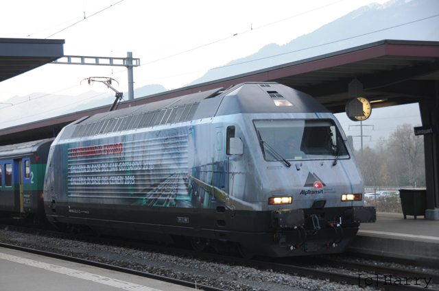 DTQ_7700.jpg