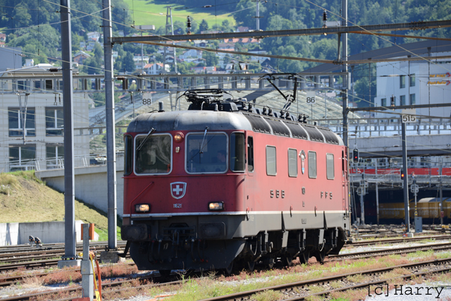 DUE_7740.jpg
