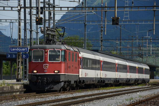 DUE_8209.jpg