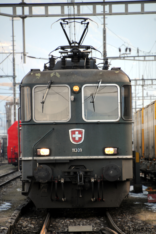 Re 4/4 11309
