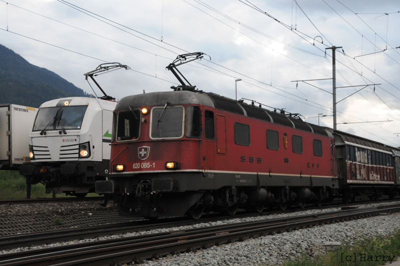 Re 6/6 620 085-1, railCare 91 85 4476 452-8
