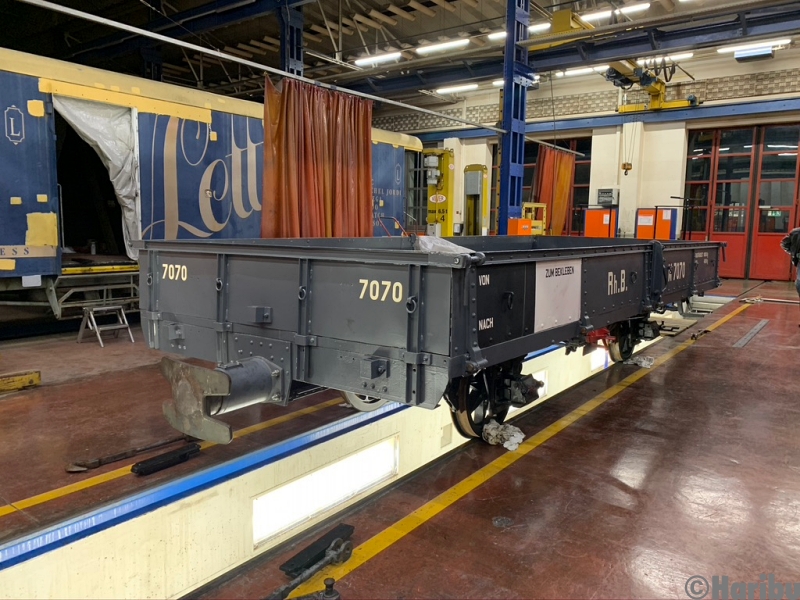 WN 9853 (M 7070)

