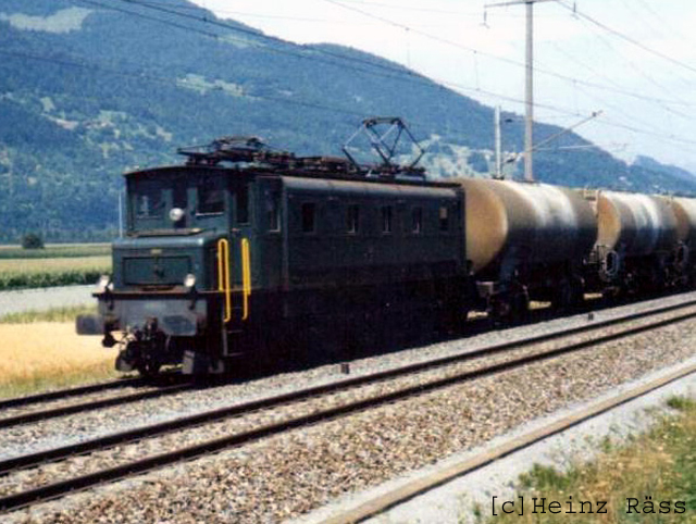 SBB,_Ae_4_7_in_Landquart,_1989.jpg