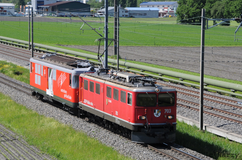 Deh 4/4 I 52 und Ge 6/6 II 703
